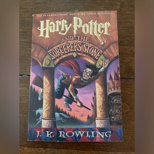 Harry Potter & the Sorcerer’s Stone: First Scholastic Edition